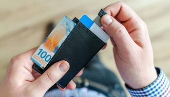 bonus.ch S.A.: bonus.ch: die immer beliebter werdende Kreditkarte verdrängt nach und nach das Bargeld
