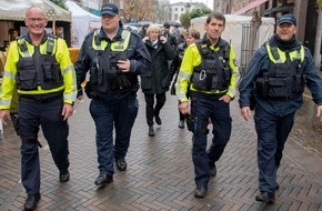 Kreispolizeibehörde Kleve: POL-KLE: Goch - Erste gemeinsame Streife des Kommunalen Ordnungsdienstes und der Polizei Goch auf dem Flachsmarkt / Gemeinsame Presseerklärung der Stadt Goch und der Polizei im Kreis Kleve