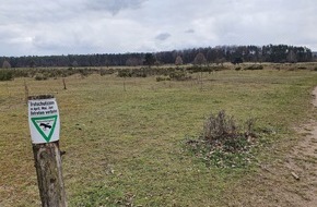 Deutsche Bundesstiftung Umwelt (DBU): Besucherdruck am Hainberg: BUND und DBU Naturerbe bitten um Rücksicht auf Bodenbrüter