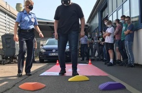 Polizeipräsidium Trier: POL-PPTR: Prävention zum Thema Alkohol im Straßenverkehr für Auszubildende