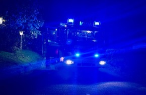 Freiwillige Feuerwehr H&uuml;nxe: FW H&uuml;nxe: Gasgeruch und gemeldeter Zimmerbrand
