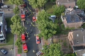 Feuerwehr Kleve: FW-KLE: Geb&auml;udebrand an der Materborner Allee / Einsatz beendet