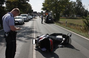 Kreispolizeibehörde Höxter: POL-HX: Rollerfahrer schwer verletzt