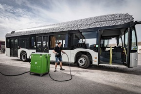 Akasol zeigt neues Batteriemodul mit sehr hoher Energiedichte für Busse und Trucks