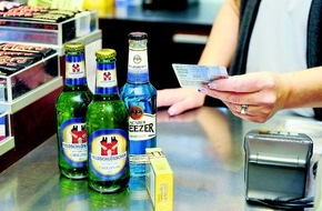 Blaues Kreuz Schweiz: Vente d'alcool : vérification de l'âge avec une nouvelle appli - simple, rapide et sûre