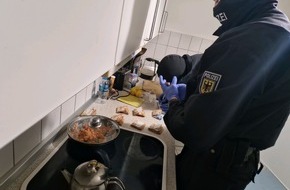 Bundespolizeidirektion Bad Bramstedt: BPOLD-BBS: Schleusungskriminalität - Bundespolizei durchsucht mehrere Objekte in fünf Bundesländern