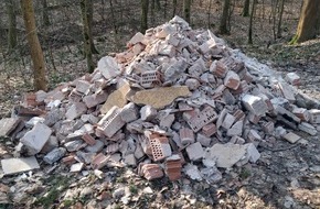 Polizeipr&auml;sidium Heilbronn: POL-HN: Main-Tauber-Kreis: Zeugenaufruf zu illegaler Ablagerung von Bauschutt