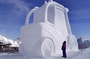 Linde Aktiengesellschaft: Überdimensionalen Gabelstapler ganz aus Schnee und Eis