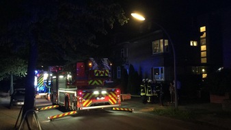 Feuerwehr Recklinghausen: FW-RE: Küchenbrand - eine verletzte Person - Rauchmelder löst aus