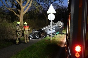Feuerwehr Pulheim: FW Pulheim: Brauweiler - Verkehrsunfall auf Landstra&szlig;e