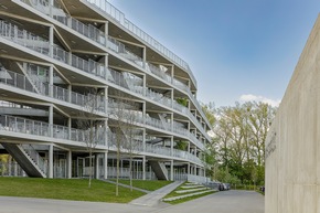 PRESSEMITTEILUNG / Uncorporate mit System: HAMMERSCHMIDT baut Beziehungen statt Trennwände
