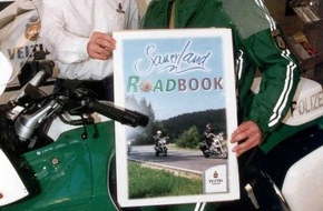 Brauerei C. & A. VELTINS GmbH & Co. KG: Ralf Schumacher macht "Sauerland-Roadbook" zur Kradfahrer-Lektüre / Polizei, Touristik und Gastronomie ziehen bei Pilotprojekt an einem Strang
