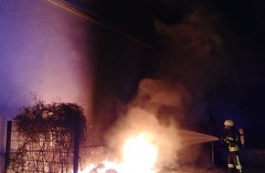 Feuerwehr Frankfurt am Main: FW-F: Mülltonnen brannten
