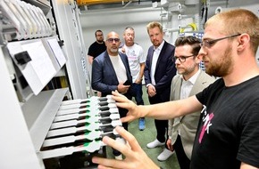 Deutsche Telekom AG: Telekom baut Glasfaserversorgung in Mönchengladbach aus