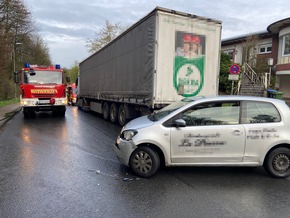 FW-EN: ABC-Einsatz auf Versandhof der Schillerstraße - Zwei Verkehrsunfälle kurz hintereinander - Einsatzmarathon am Freitagnachmittag