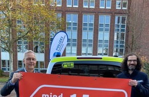 Polizei Dortmund: POL-DO: Kooperation von Polizei Dortmund und ADFC: 100 Piktogramm-Sticker sollen Sicherheit für Radfahrerinnen und Radfahrer erhöhen