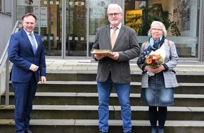 Kreispolizeibehörde Borken: POL-BOR: Kreis Borken / Gescher - Nach 45 Jahren und 2 Monaten in den Ruhestand verabschiedet