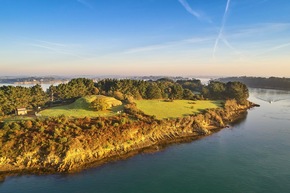 Erste UNESCO-Weltkulturerbestätte in der Bretagne: Die Steinreihen von Carnac und die Megalithlandschaft am Meer