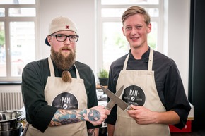 Wer gewinnt den 140.000-Euro-Foodtruck? Die &quot;Karawane der Köche&quot; mit Tim Mälzer und Roland Trettl ab Mittwoch, 7. September 2016, in SAT.1