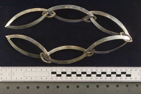POL-OF: Wem gehört dieser Schmuck?