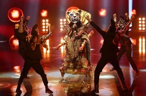 ProSieben: Schlechte Sicht, eingeklemmte Pfote oder einfach majestätische Raubkatze? Was ist mit dem #MaskedSinger-Leoparden los?