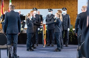 Bundespolizeidirektion Sankt Augustin: BPOL NRW: Feierliche Schlüsselübergabe - Bundespolizei übernimmt offiziell neue Liegenschaft in Bielefeld
