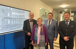 Polizeipräsidium Hamm: POL-HAM: Wanderausstellung "Vergessenen begegnen: NS-Opfer aus Westfalen" im Polizeipräsidium Hamm eröffnet