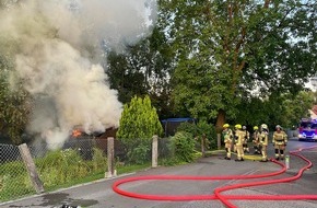 Feuerwehr Konstanz: FW Konstanz: Brand einer Gartenhütte