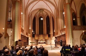 Polizeidirektion Lüneburg: POL-LG: Zahlreiche Teilnahme bei erstem Blaulicht-Gottesdienst