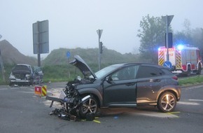 Feuerwehr Dinslaken: FW Dinslaken: Verkehrsunfall Brinkstr.