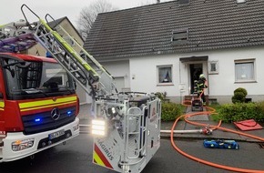 Feuerwehr Dortmund: FW-DO: Kellerbrand in der Leythestraße / Marten