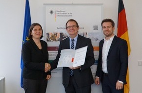 DERMALOG Identification Systems GmbH: DERMALOG enables secure access to electronic passports (FOTO)