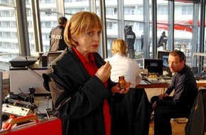SAT.1: Ermittler im Wettrennen gegen die Zeit: Dreharbeiten zur neuen Sat.1-Krimi-Serie "Deadline" (AT) mit Heio von Stetten in der Hauptrolle und Katharina Thalbach als neuer Einsatzleiterin haben begonnen