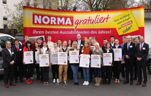 NORMA: Beste Azubis 2013 geehrt / NORMA: Top-Azubis geben unserer Zukunft ein Gesicht (FOTO)