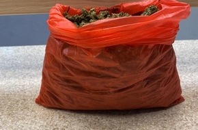 Bundespolizeiinspektion Flensburg: BPOL-FL: NMS - 150 Gramm Marihuana in "Dönertüte"
