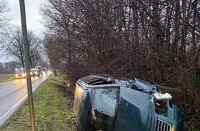 Kreisfeuerwehr Rotenburg (Wümme): FW-ROW: PKW kommt von der Fahrbahn ab und rutscht in den Graben