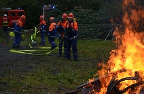 Feuerwehr Bochum: FW-BO: Übungstag der Jugendfeuerwehr Wattenscheid