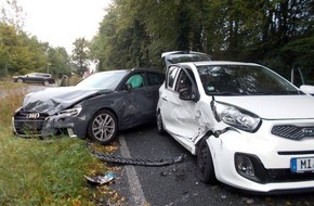 Polizei Minden-Lübbecke: POL-MI: Fahranfänger verliert Kontrolle - Zwei Leichtverletzte bei Unfall