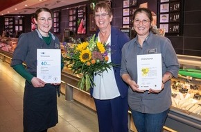 Edeka Südwest: Presse-Information: Mitarbeiterin für 40 Jahre Betriebszugehörigkeit geehrt