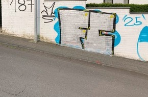 Polizei Rheinisch-Bergischer Kreis: POL-RBK: Bergisch Gladbach - Farbschmierereien in zwei aufeinander folgenden Nächten