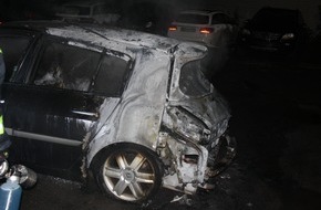Polizei Hagen: POL-HA: Auto steht in Flammen