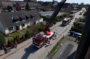 Kreisfeuerwehrverband Segeberg: FW-SE: Brand an einer Photovoltaikanlage