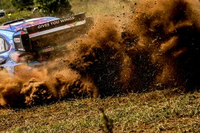 Platz sechs und sieben für M-Sport Ford bei der gnadenlosen Safari-Rallye in Kenia