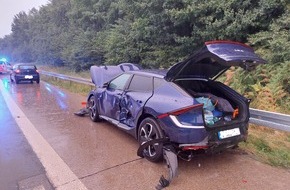 Feuerwehr Schwelm: FW-EN: Verkehrsunfall auf der Autobahn A43