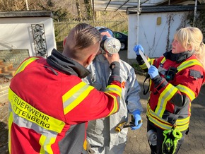 FW-PL: Feuerwehr unterstützt nach Flugzeugabsturz bei der Bergung der Maschine