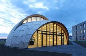Albert-Ludwigs-Universität Freiburg: Robotisch gefertigter Holzbau als Modell für ressourceneffizientes Bauen