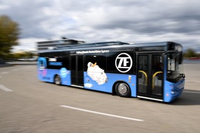 E-Mobility-Beschleuniger für die Stadt: ZF zeigt neuen elektrischen Zentralantrieb für Stadtbusse