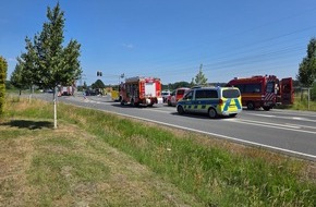 Feuerwehr Datteln: FW Datteln: Verkehrsunfall und Sprengung eines Kampfmittelfundes fordern Feuerwehr Datteln