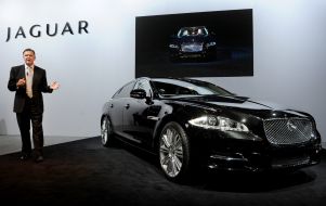 Jaguar Land Rover Deutschland GmbH - Presse Jaguar: Die Zukunft des sportlichen Luxus: In Frankfurt präsentiert Jaguar den neuen XJ