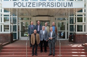 Polizei Dortmund: POL-DO: Dortmunder Polizeisportler für herausragende Leistungen geehrt!